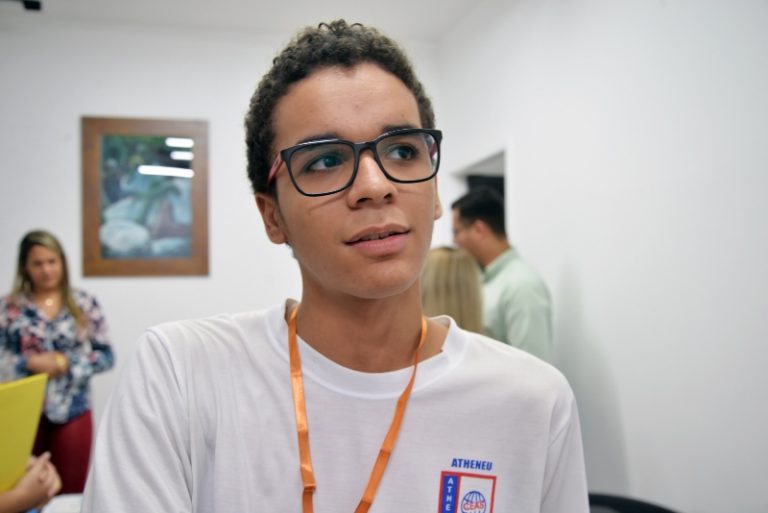 Sergipano ganha ouro da Olimpíada Brasileira de Astronomia