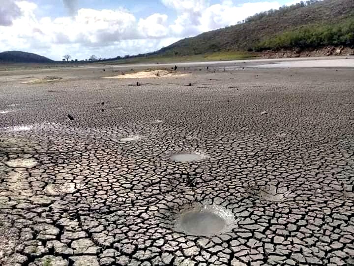 Abastecimento é feito com rodízio e caminhões-pipa em Tobias Barreto