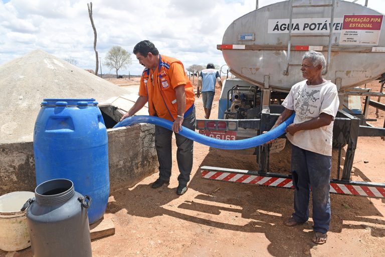 Município de Tobias Barreto vai receber operação de abastecimento de água através de caminhões-pipa