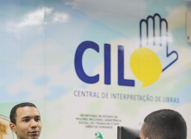 Central de Libras facilita comunicação e acesso a serviços de pessoas surdas Fotos Pritty Reis - SEIT
