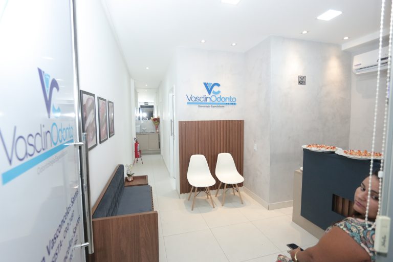 Foi inaugurada a Clínica Odontológica Vasclin Odonto Prime