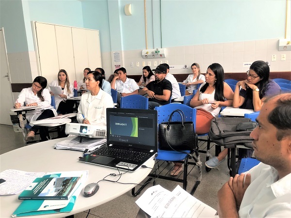 Hospital Universitário discute construção de modelo assistencial numa perspectiva multidisciplinar