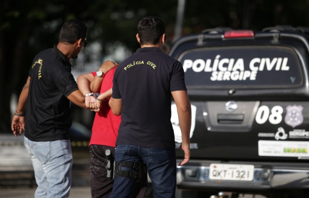 Polícia Civil prende “estelionatário do amor” em Aracaju