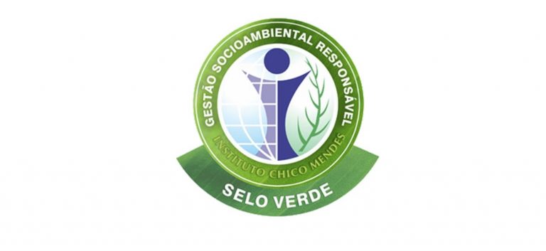 Lagartense recebe premiação mundial por projeto que pretende acabar com lixões