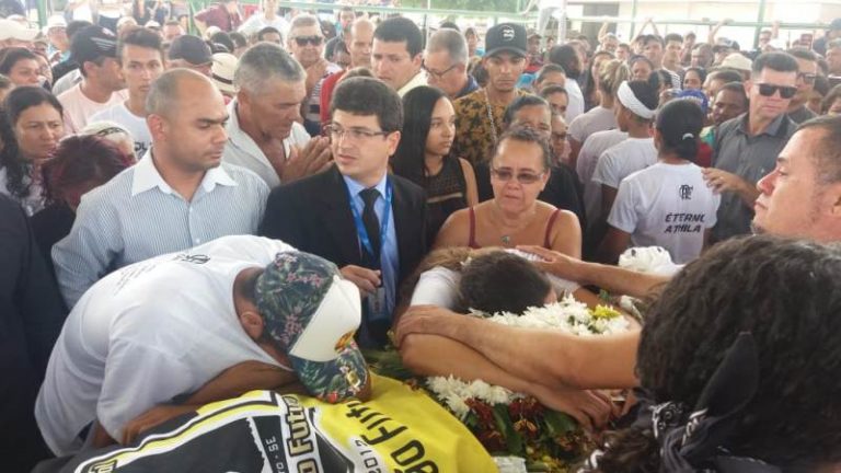 Jogador lagartense foi sepultado nesta manhã no povoado Brasília em Lagarto