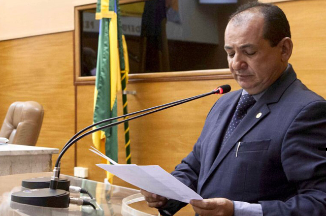 Habeas corpus para Valmir Monteiro