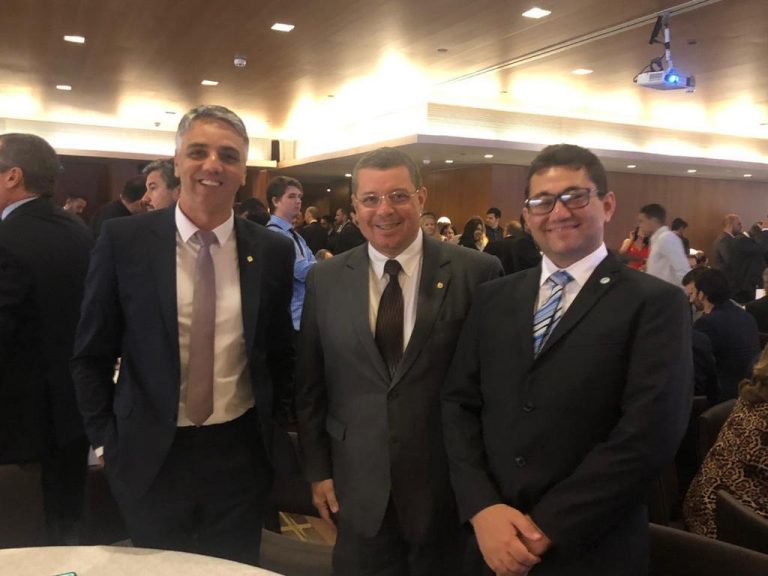 Fábio Mitidieri busca soluções para alavancar setor de construção civil em Sergipe
