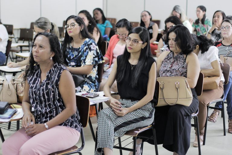 Governo do Estado orienta municípios na elaboração de Planos de Assistência Social para recebimento de recurso federal