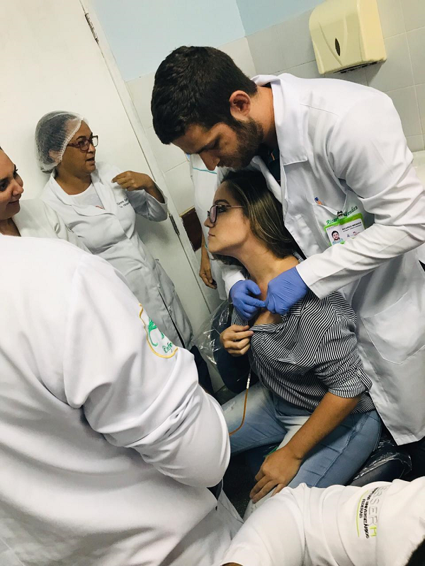 HUL capacita profissionais de enfermagem em terapia subcutânea