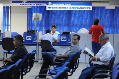 INSS alerta idosos sobre fraudes em crédito consignado
