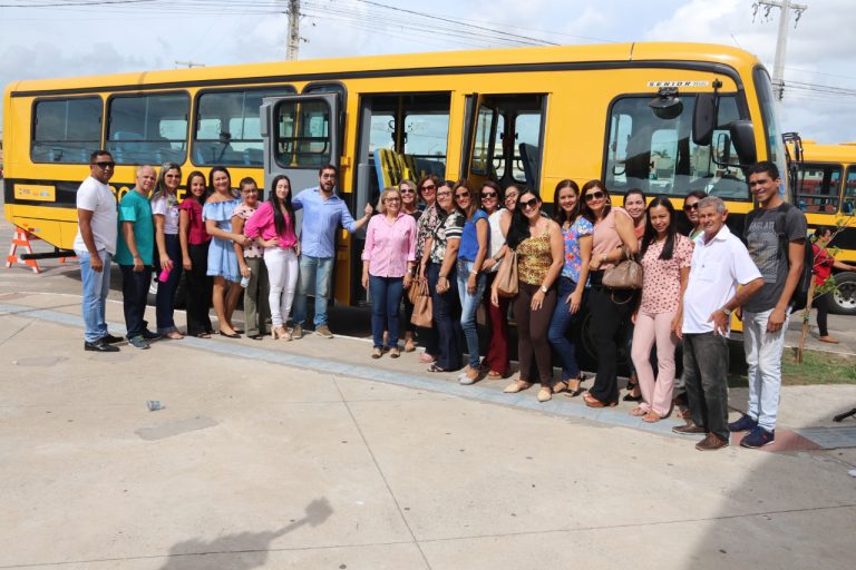 Prefeitura de Lagarto beneficia centenas de estudantes com ônibus escolares