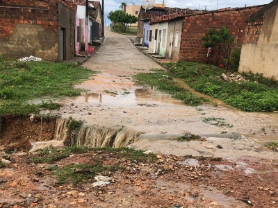 Prefeitura de Lagarto realiza ações para amenizar os estragos das chuvas causados à população