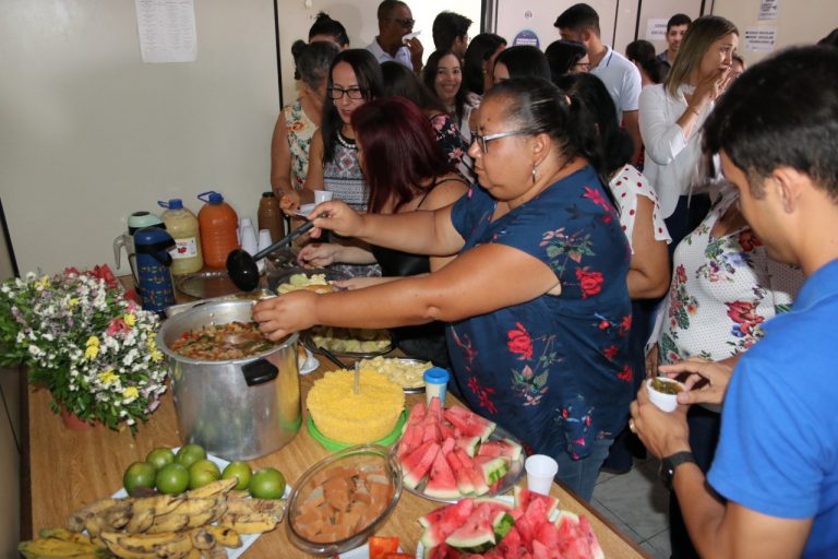 Nutricionistas da SEMED apresentam cardápio da agricultura familiar a ser servido nas escolas municipais de Lagarto