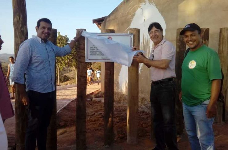 e8a82696-1fbb-41ba-aa6b-3c01a261e687 (1)