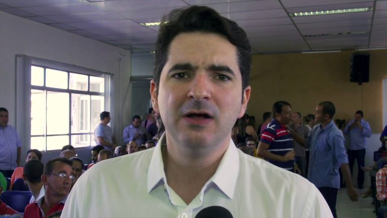 Partido de Gustinho poderá indicar comando de secretaria na prefeitura de Aracaju
