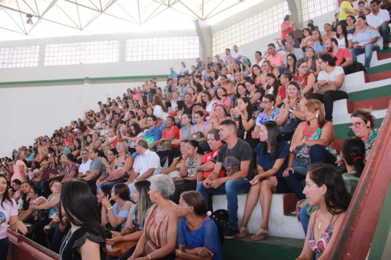 Evento sobre Educação atinge seu objetivo e reúne mais de 300 professores em Lagarto