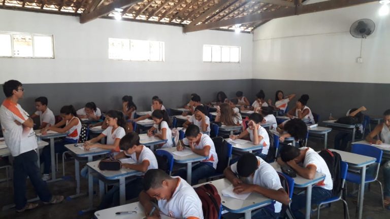 Mais de dois mil alunos de Lagarto disputam Olimpíada Brasileira de Informática