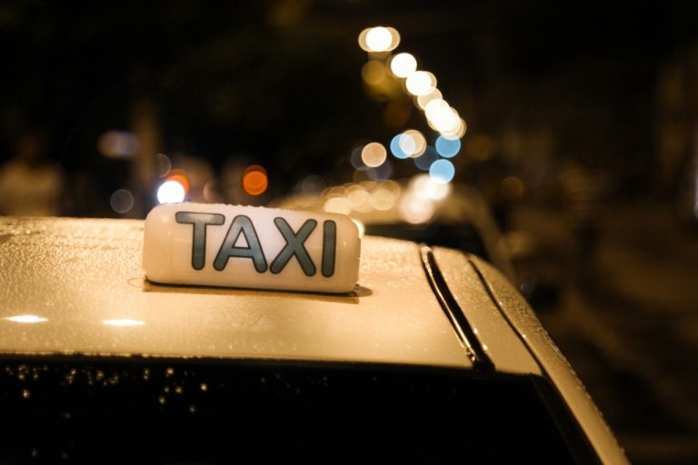 Taxistas de Lagarto já podem realizar a verificação anual de taxímetros