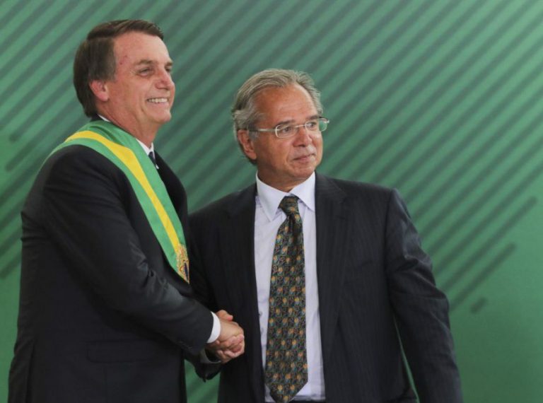 Guedes nega pressão política para trocar secretários