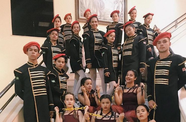 Projeto Sonho na Ponta dos Pés foi contemplado com o TROFÉU FRANCISCO SANTANA 2018 na X Galeria da Dança