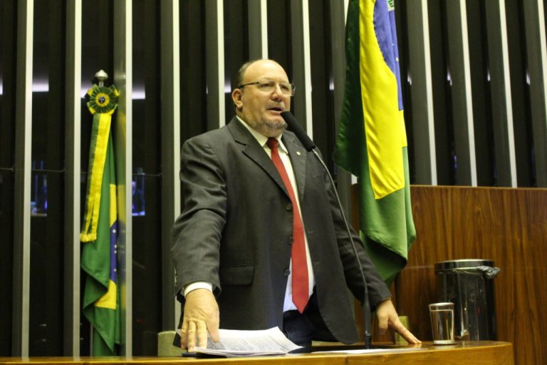 Após reforma, Brasil entra para lista suja da OIT, afirma Deputado João Daniel