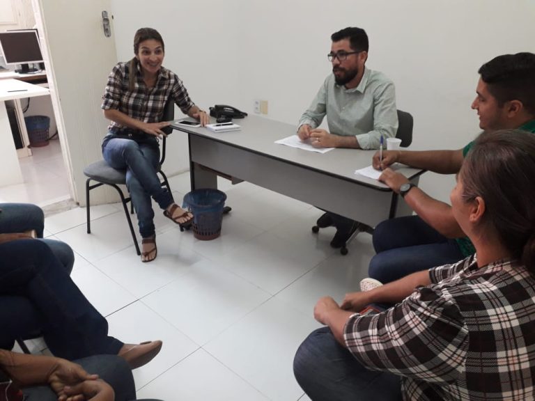 Geração de empregos em Lagarto é tema de reunião