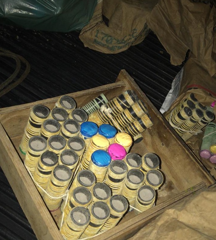 PC apreende fogos de artifício que estavam sendo vendidos de forma irregular em Pedrinhas