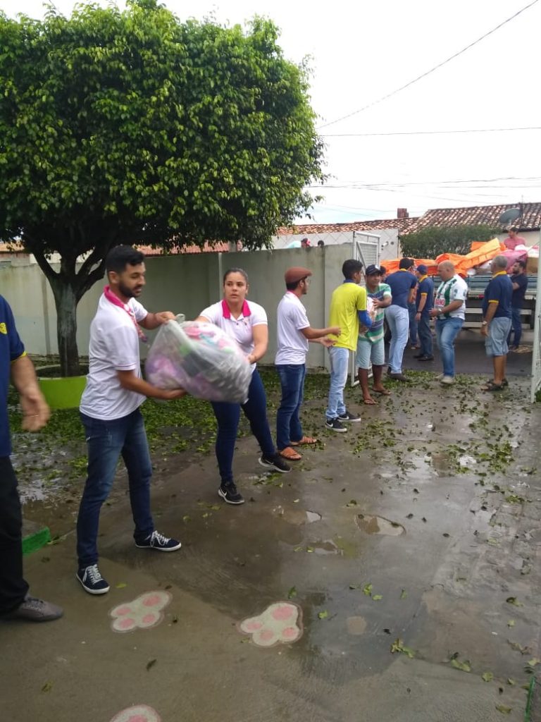Caravana do Rotary de Lagarto e região entrega tonelada de donativos em Coronel João Sá