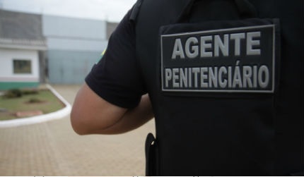 Suspeita de roubo em Lagarto é presa ao visitar companheiro detido no Copemcan