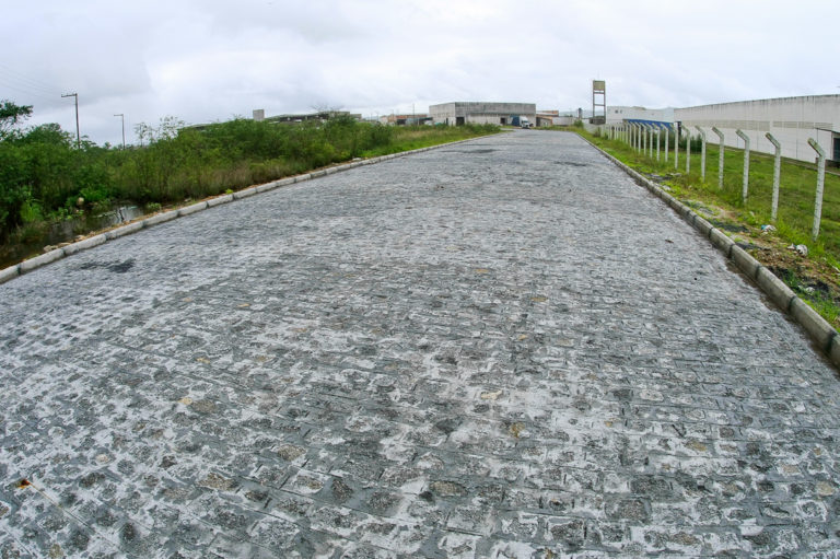 Governo inicia segunda etapa de obras no Distrito Industrial de Simão Dias