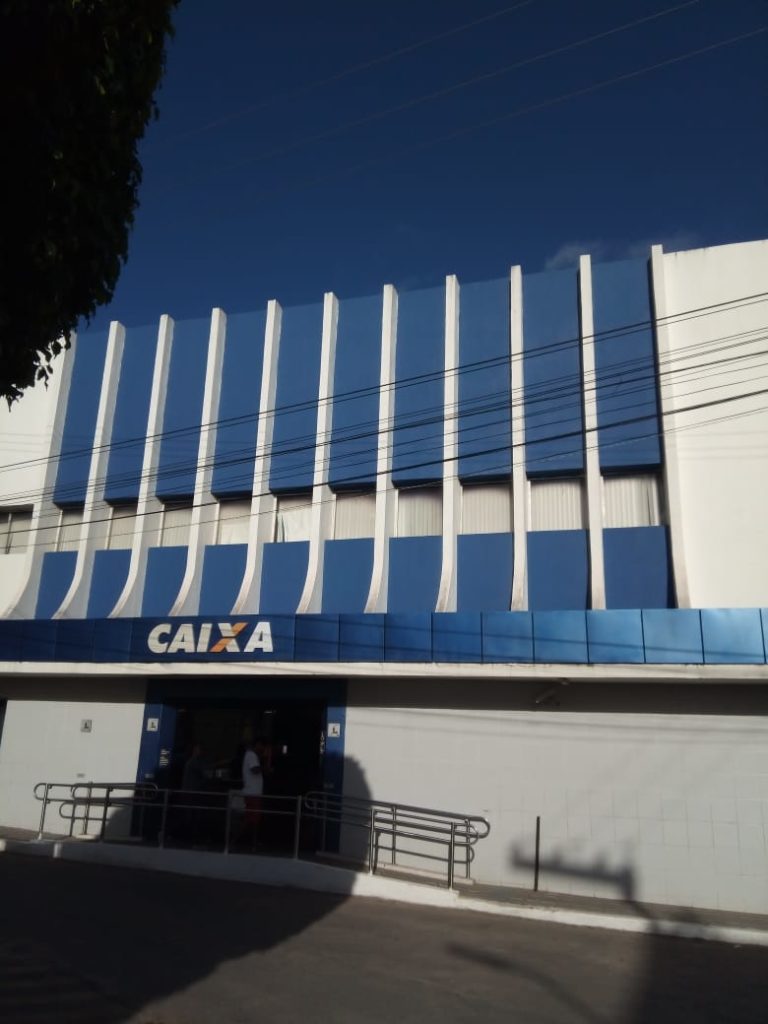 Bancos terão horário estendido para mutirão do Desenrola