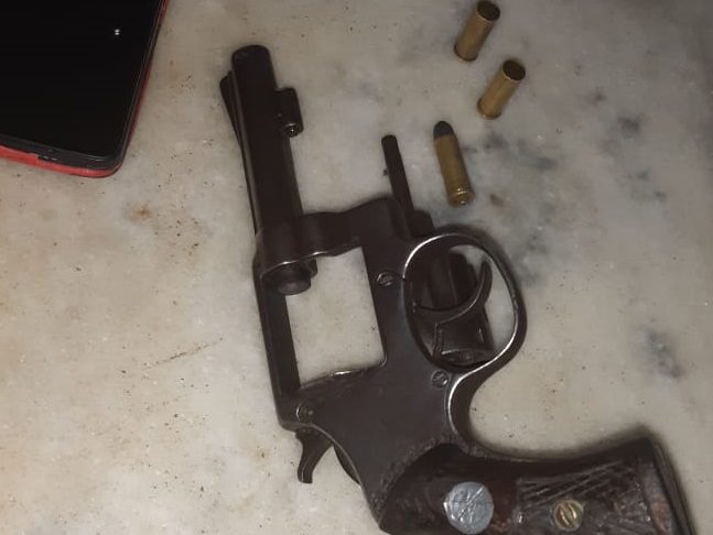 Revólver calibre 32