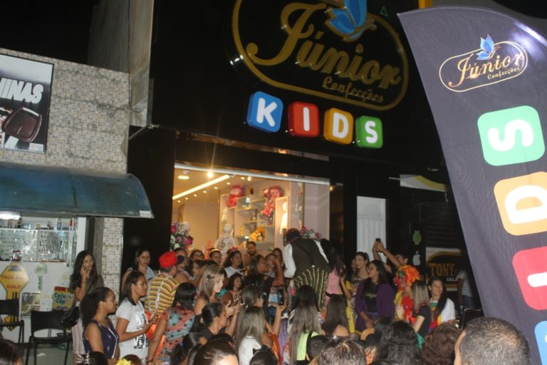 Galeria: Inauguração e desfile de Moda Kids da loja Júnior Confecções Kids