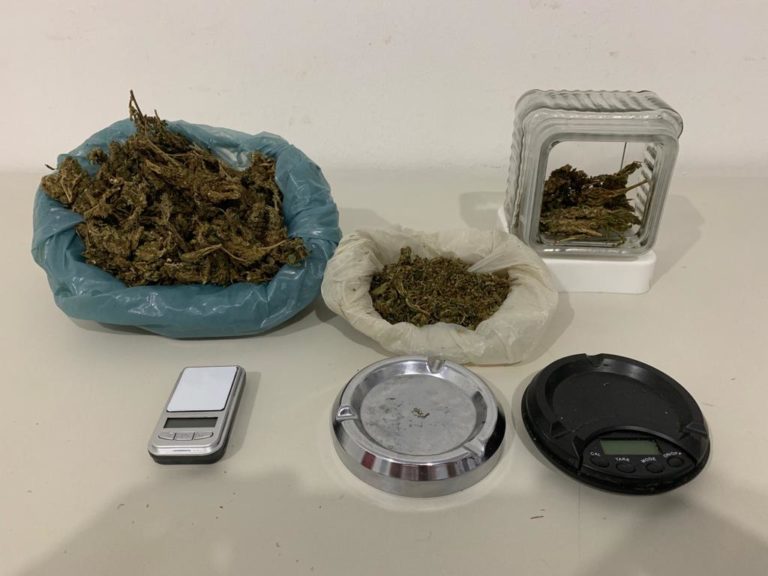 Preso suspeito de vender drogas a universitários no Bairro Rosa Elze