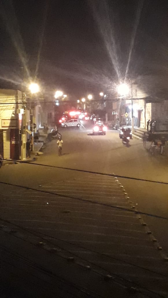 Tentativa de assalto termina com três pessoas baleadas