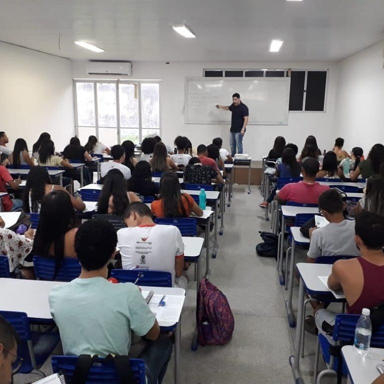 Projeto com estudantes do campus Lagarto oferece revisões gratuitas para o Enem
