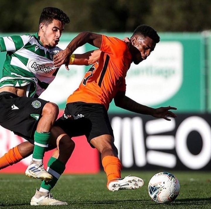 Volante Daniel, formado pelo Lagarto, é emprestado para clube de Portugal