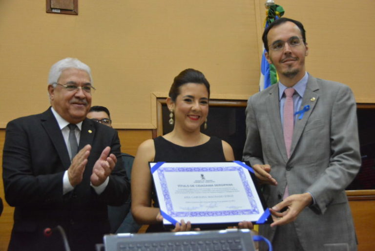 Delegada de Lagarto recebe título de cidadania sergipana