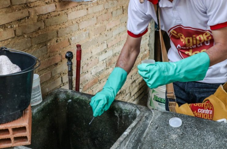 Em 2020 a dengue apresentou um aumento de 128% nos casos notificados, em relação à mesma época em 2019