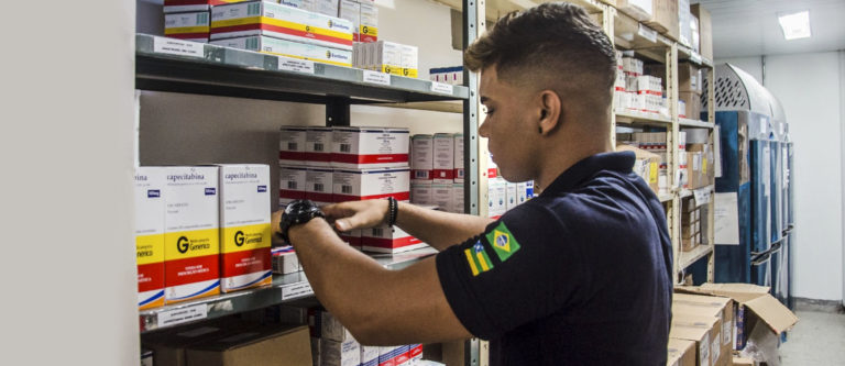 Governo estima economia de 30% com medicamentos oncológicos