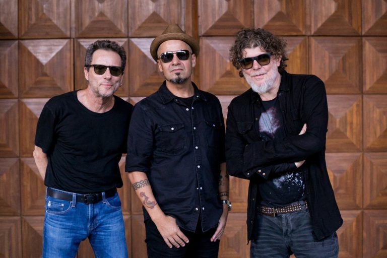 Titãs se apresenta no Teatro Tobias Barreto em janeiro