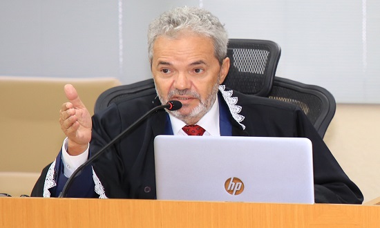 TCE condena prefeito de São Domingos a pagar mais de R$ 100 mil