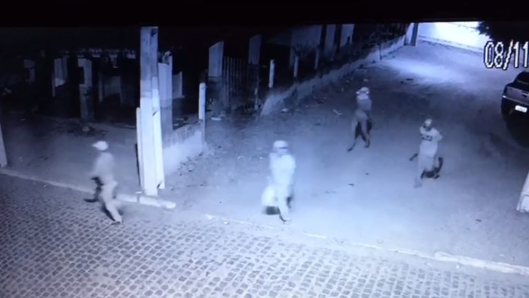 Homens sequestram casal e fazem arrastão entre Riachão e Itabaianinha