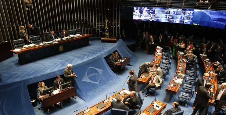 Plenário do Senado Federal, durante sessão deliberativa ordinária de votação da cessão onerosa do pré-sal