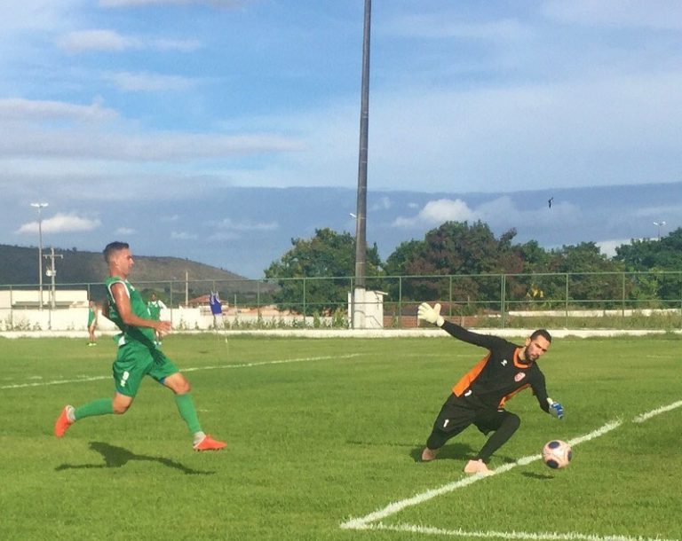 Lagarto FC inicia treinos preparatórios no Estádio de Simão Dias