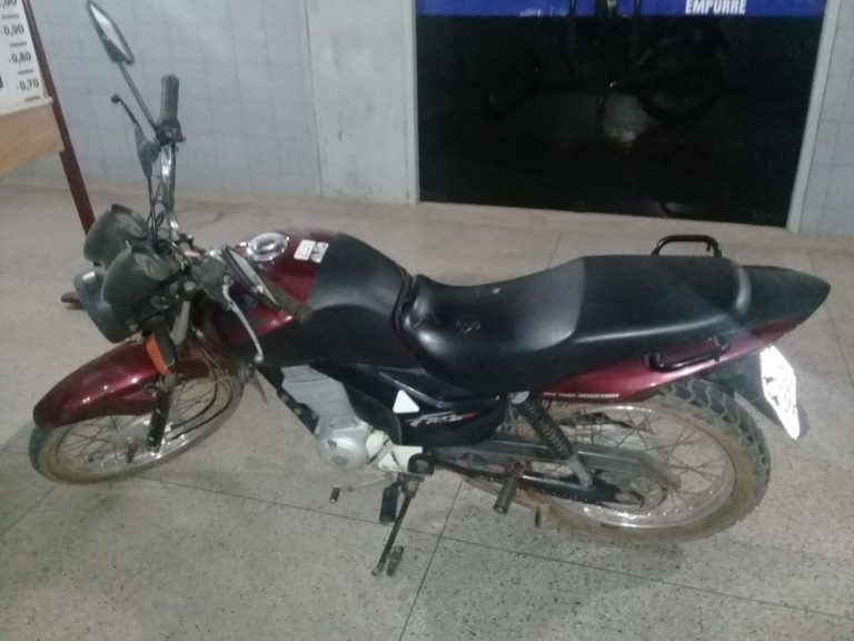 7ºBPM recupera moto roubada na zona rural de Lagarto