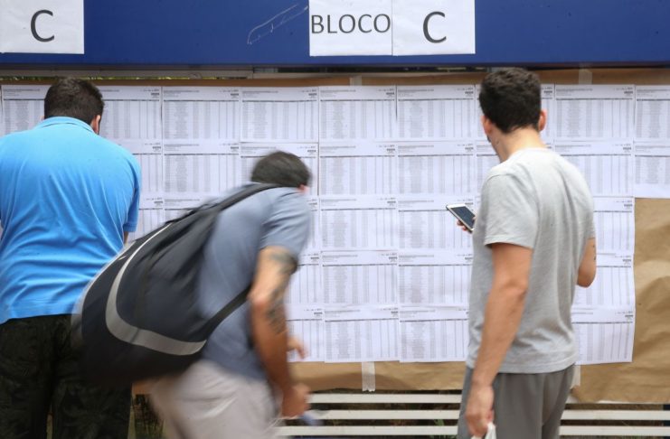 Candidatos fazem provas do Enem neste domingo na União Pioneira de Integração Social  na Aasa Sul