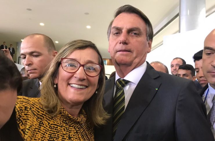 Superintendente da Funasa em Sergipe e o presidente Jair Bolsonaro, após a solenidade