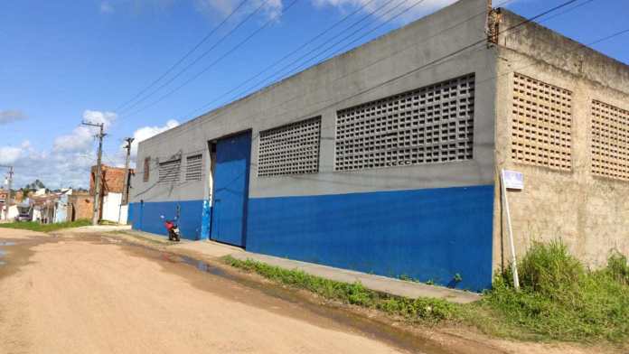 Aluga-se galpão em Lagarto