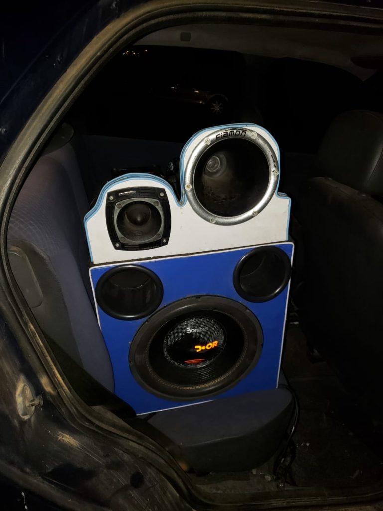 Homens têm aparelhos de sons apreendidos pelo 7ºBPM